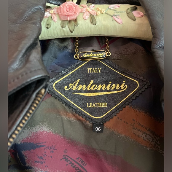 Genuine Italian leather Antonini jacket - Picture 6 of 6